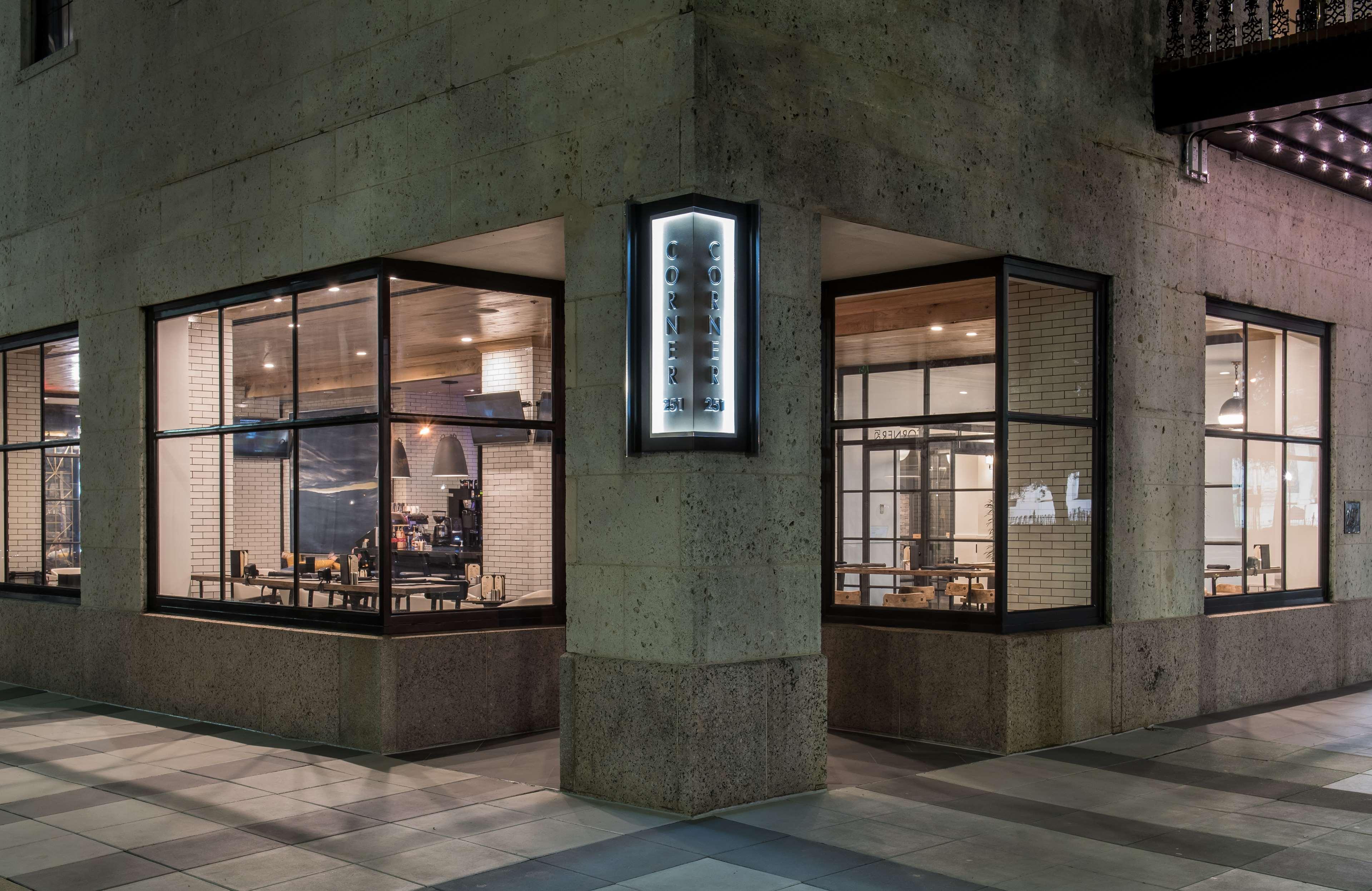 The Admiral, Downtown Historic District Hotel Mobile Exterior photo